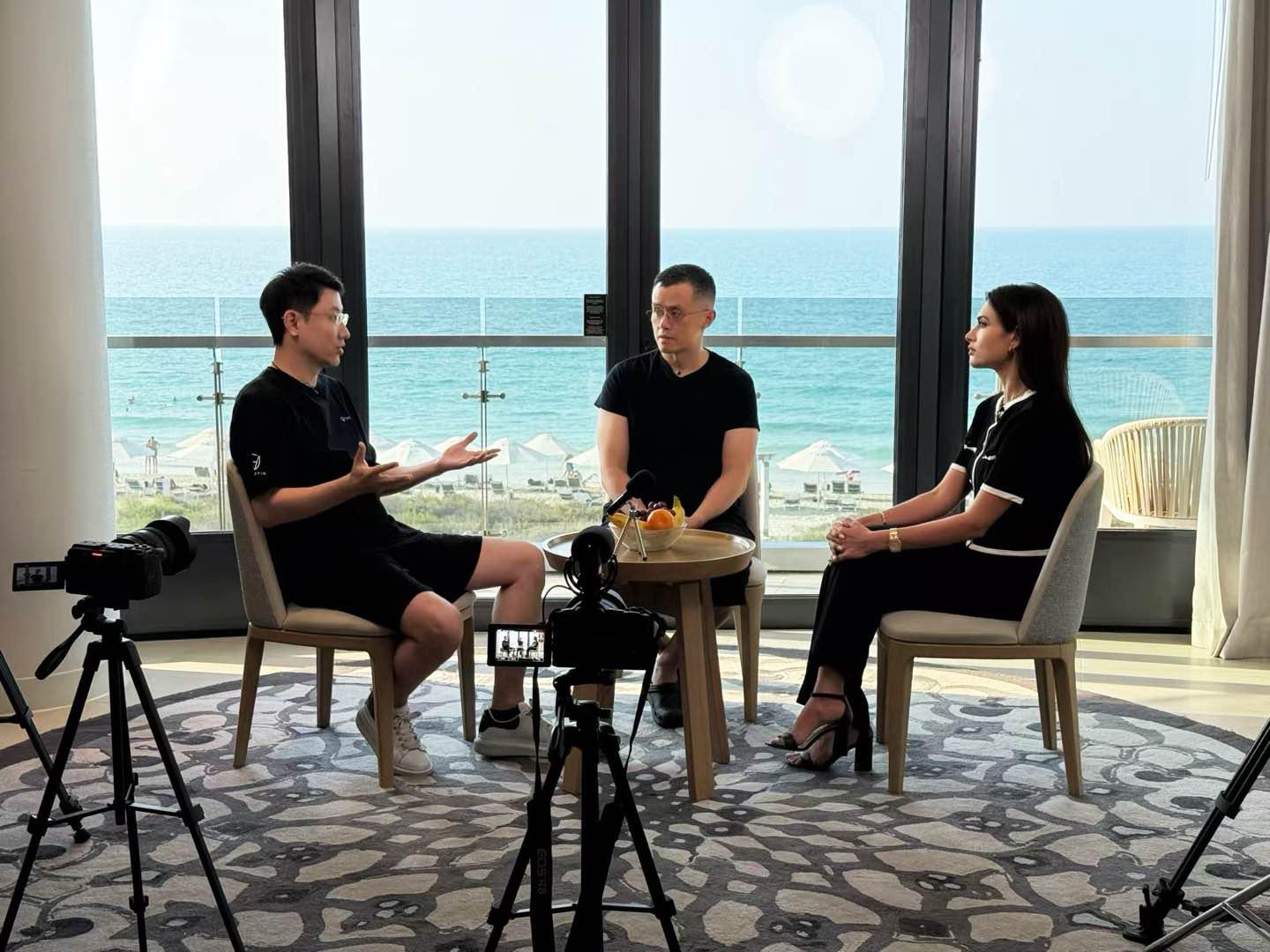 加密主流化进行时，CertiK创始人与CZ对谈探讨加密市场生存之道-第1张图片-欧意下载